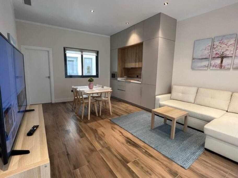 Deluxe Twobedroom Apartment Seville Downtown Sevilha Exterior foto