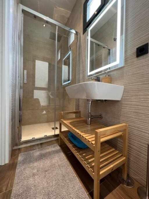 Deluxe Twobedroom Apartment Seville Downtown Sevilha Exterior foto